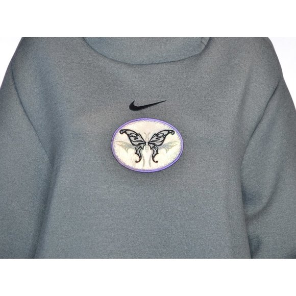 Nike On-Field Short Sleeve Funnel Neck Hoodie Gray Embroidered Butterfly Size L - Picture 2 of 8